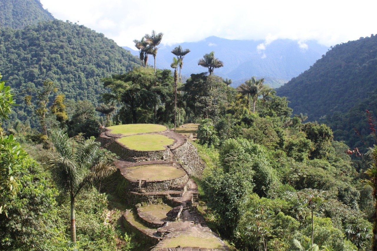 https://inmergecolombia.com/wp-content/uploads/2024/10/Ciudad-Perdida-Sierra-Nevada-de-Santa-Marta.jpeg